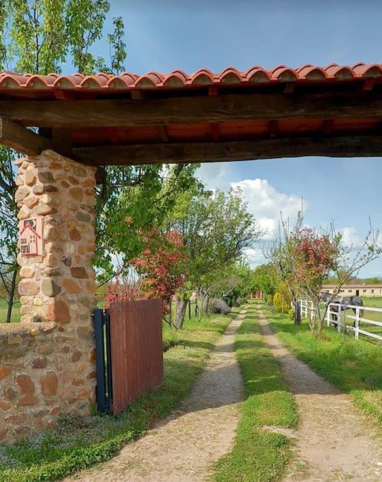 Granja De Cantarinas Ciudad-Rodrigo Εξωτερικό φωτογραφία
